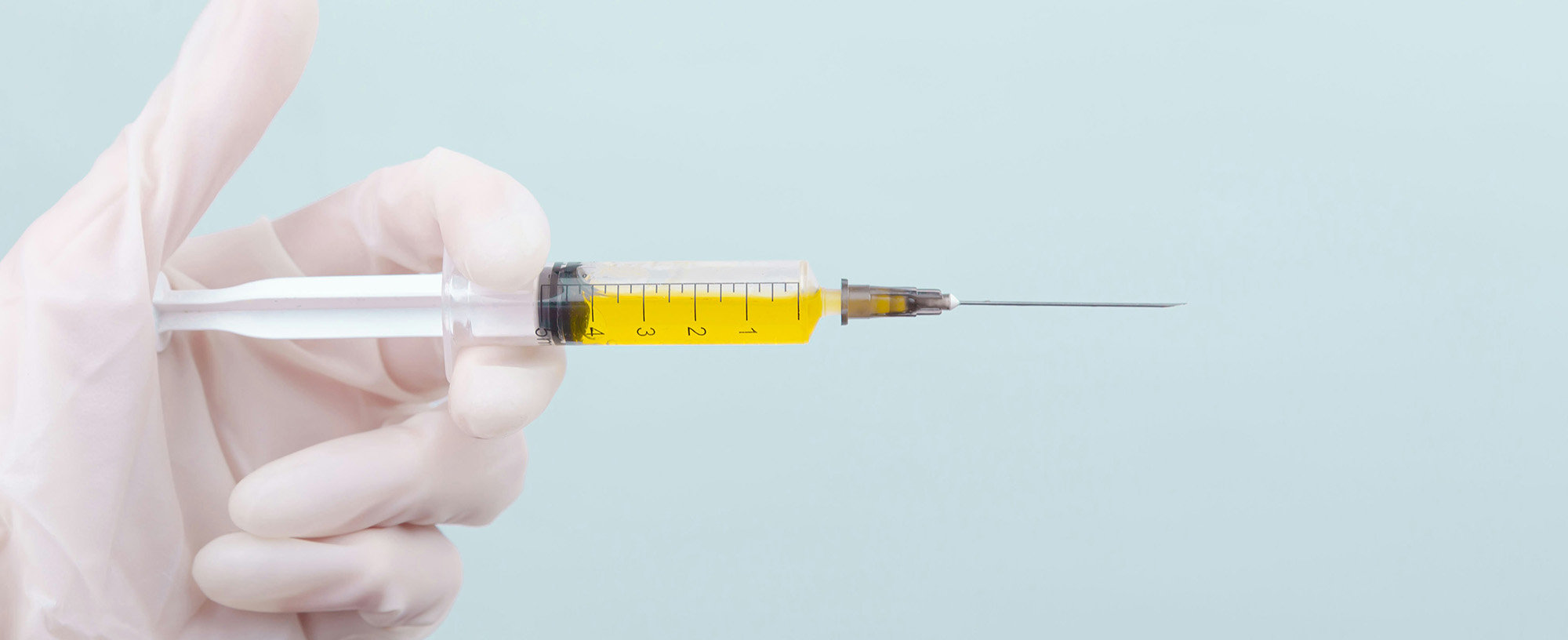 ボトックスの注射器のイメージ写真